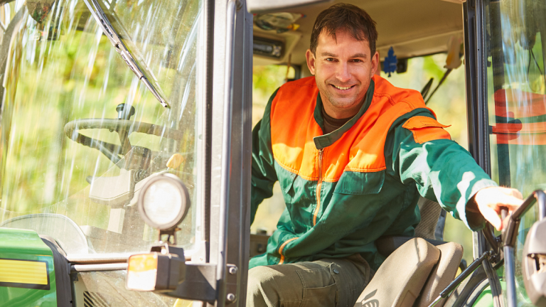 Scaunele de tractor: confort sau cost?